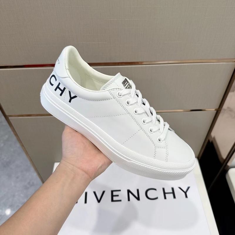 Givenchy Sneakers